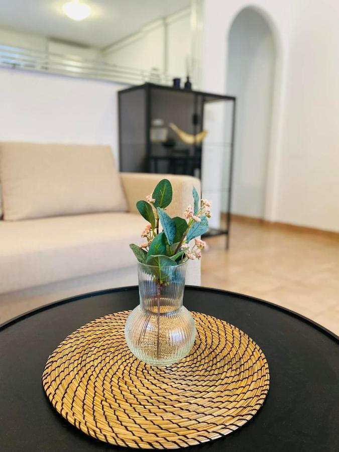 Locos Beach Holiday Apartments Torrevieja Dış mekan fotoğraf
