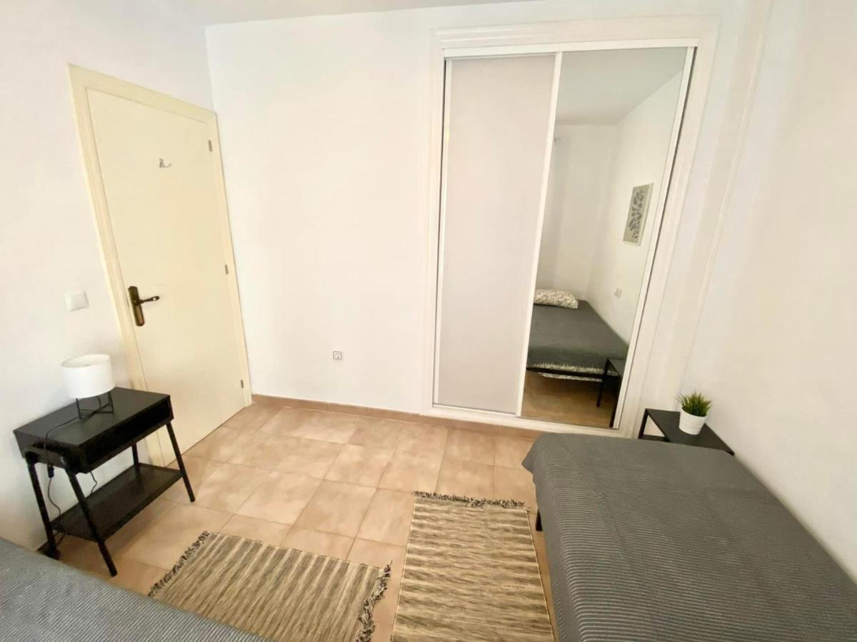 Locos Beach Holiday Apartments Torrevieja Dış mekan fotoğraf
